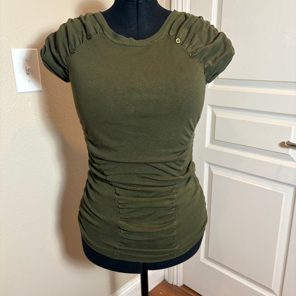 Olive Green Ruched Short Sleeve Knit Top with Button Detail Size L -Derek Heart